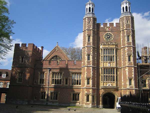 Серьезный выбор: колледж или техникум?